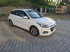 Sahibinden Hyundai i20 1.4 MPI Style 2020 Model  58.000 km Beyaz