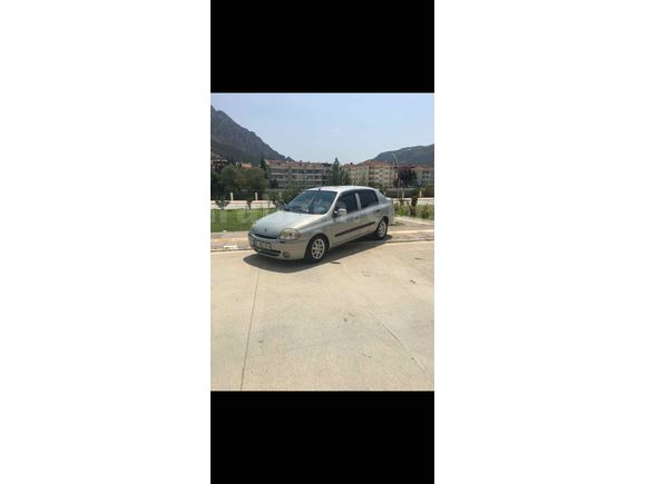 Sahibinden Renault Clio 1.4 2001 Model 
