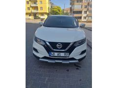 Sahibinden Nissan Qashqai 1.3 DIG-T Tekna 2021 Model 