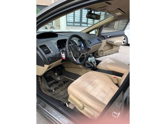 Sahibinden Honda Civic 1.6i VTEC Premium 2008 Model