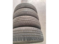 185 65 15 Continental 4 Adet