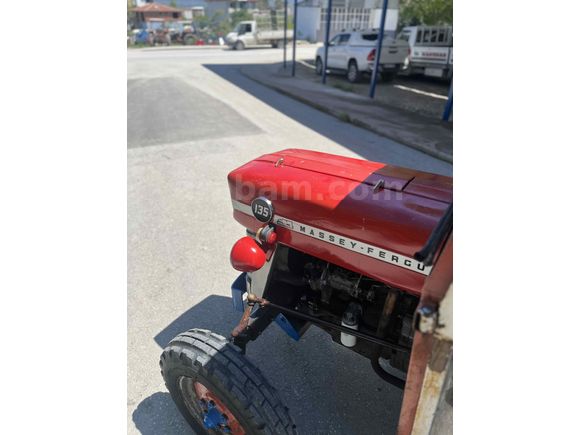 Kırmızının 50 Tonu 135 MF