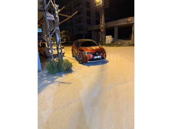 Sahibinden Renault Captur 1.3 TCe Icon 2023 Model 