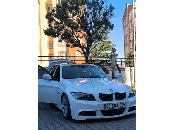 Sahibinden Değişen siz BMW 3 Serisi 320d Premium 2010 Model  310.000 km Beyaz