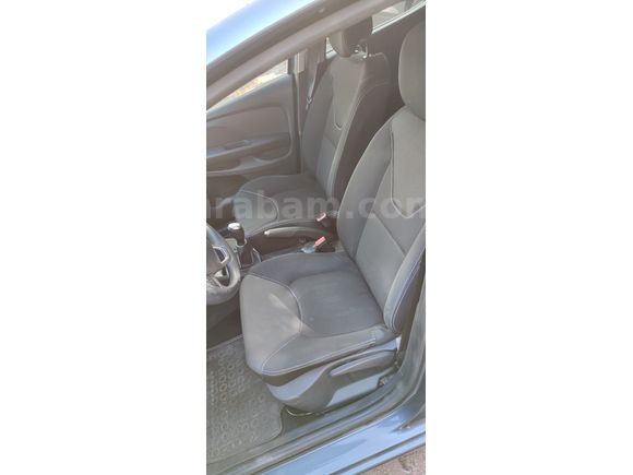 Sahibinden Renault Clio 0.9 TCe Joy 2020 Model 