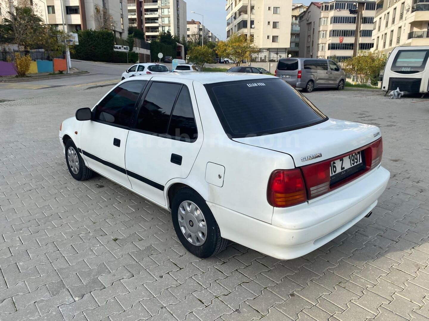Sahibinden Suzuki Swift 1.3 GLX 2001 Model Bursa 252.000 km Beyaz 5