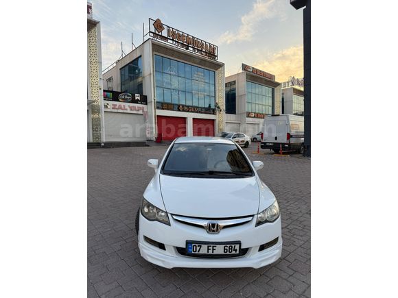 Sahibinden Honda Civic 1.6i VTEC Premium 2009 Model