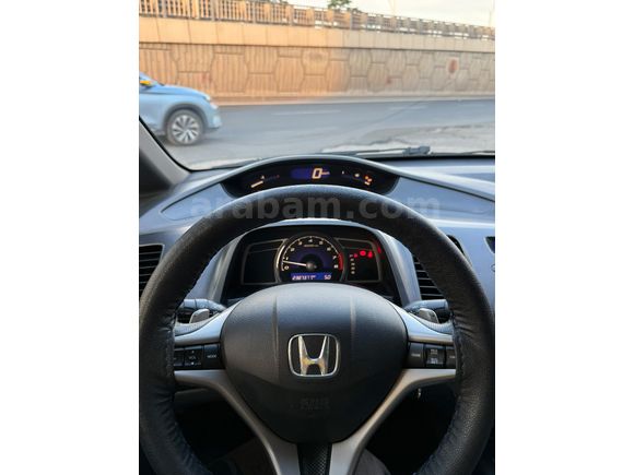 Sahibinden Honda Civic 1.6i VTEC Premium 2009 Model