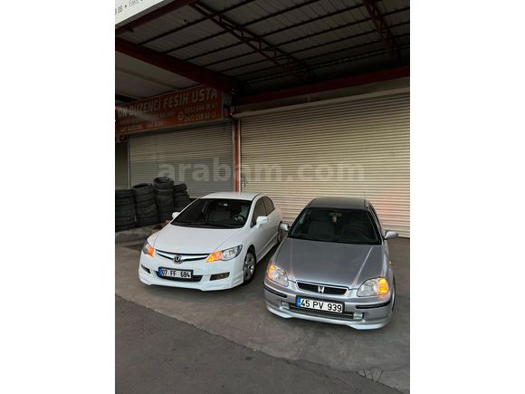 Sahibinden Honda Civic 1.6i VTEC Premium 2009 Model