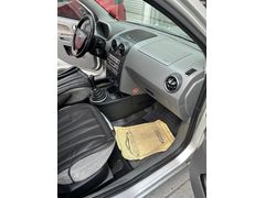 Sahibinden Ford Fusion 1.6 Lux 2004 orjinal temiz Araç