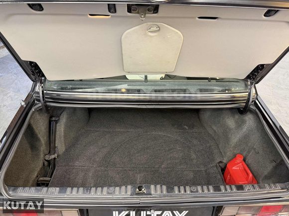 BMW ORJİNAL E30 3.25 Cİ KOLEKSİYONLUK