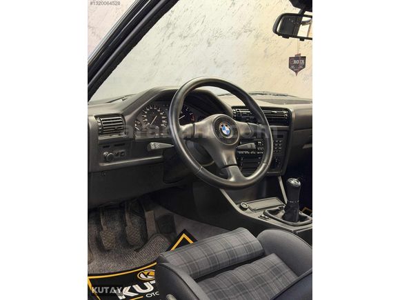 BMW ORJİNAL E30 3.25 Cİ KOLEKSİYONLUK