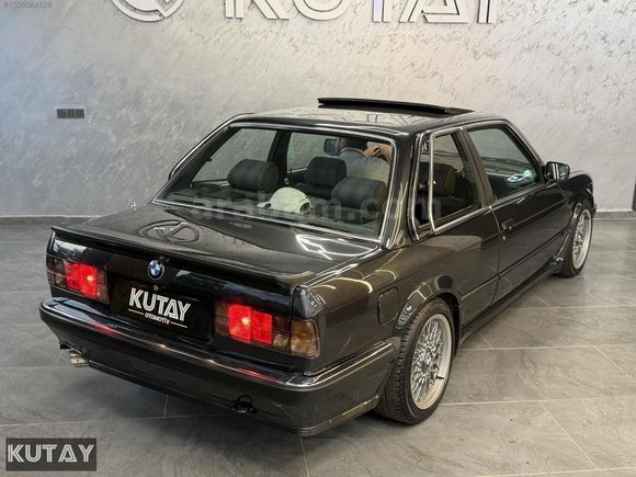 BMW ORJİNAL E30 3.25 Cİ KOLEKSİYONLUK