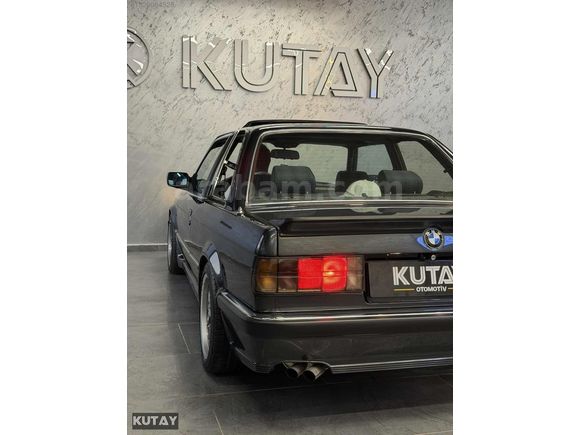 BMW ORJİNAL E30 3.25 Cİ KOLEKSİYONLUK