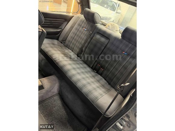 BMW ORJİNAL E30 3.25 Cİ KOLEKSİYONLUK
