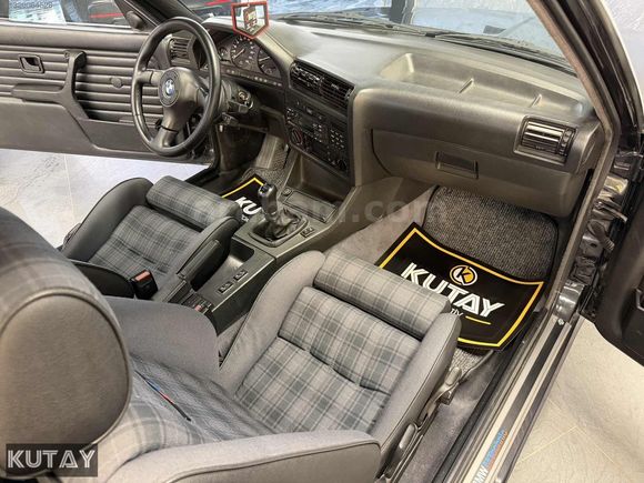 BMW ORJİNAL E30 3.25 Cİ KOLEKSİYONLUK