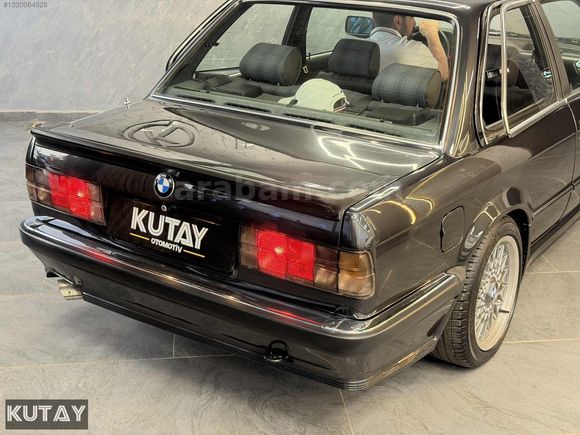 BMW ORJİNAL E30 3.25 Cİ KOLEKSİYONLUK