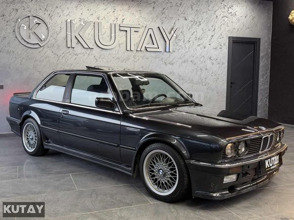 BMW ORJİNAL E30 3.25 Cİ KOLEKSİYONLUK