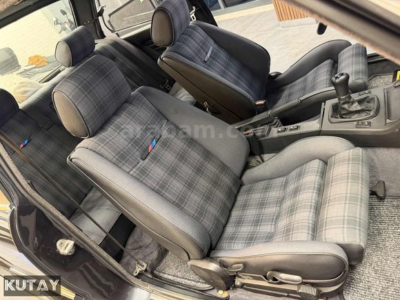 BMW ORJİNAL E30 3.25 Cİ KOLEKSİYONLUK