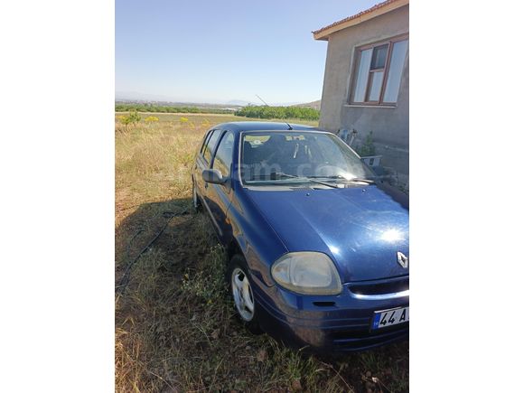 Sahibinden Renault Clio 1.4 2000 Model