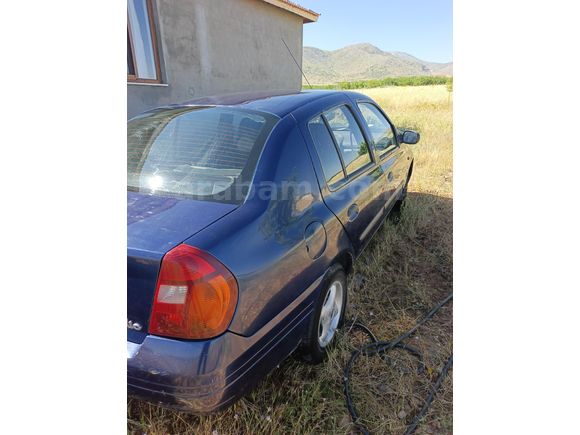 Sahibinden Renault Clio 1.4 2000 Model