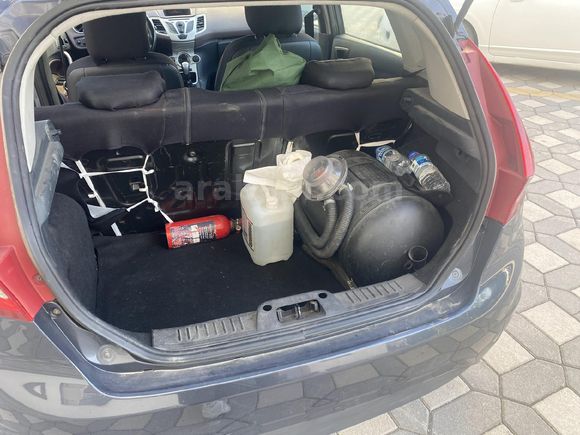 Sahibinden Ford Fiesta 1.4 Titanium 2010 Model