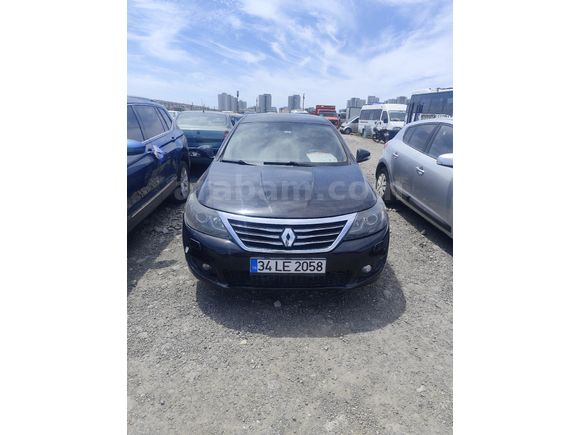 Galeriden Renault Latitude 1.5 dCi Executive 2013 Model İstanbul