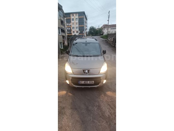 Sahibinden Peugeot Partner 1.6 HDI Outdoor 2011 Model