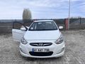 Sahibinden Hyundai Accent Blue 1.4 CVVT Mode Plus 2013 Model 