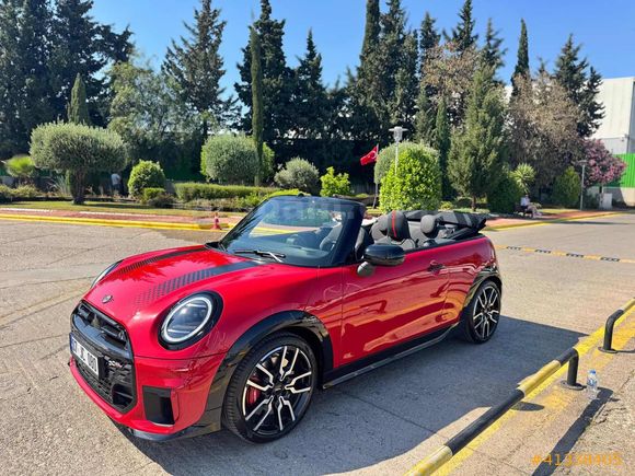 BOYASIZ*MİNİ COOPER 2.0JCW 231HP BORUSAN ÇIKIŞLI CABRİO ÇİZİKSİZ