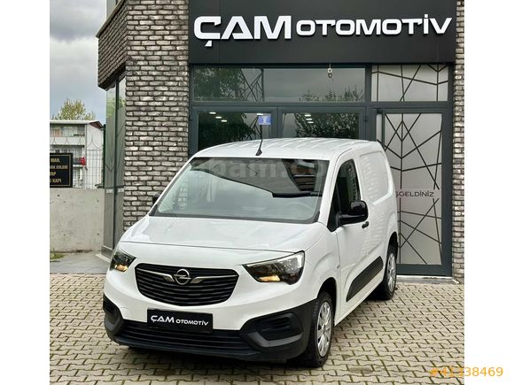 ÇAM OTOMOTİVDEN 2022 COMBO CARGO 1.5D EDİTİON HATASIZ %20 KDV