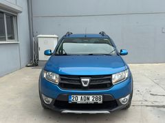 Sahibinden TEMİZ,  DEĞİŞENSİZ, BOYASIZ  Dacia Sandero 1.5 dCi Stepway 2013 Model 