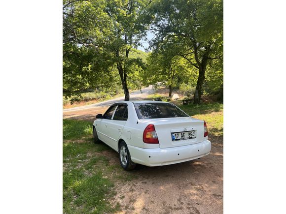 Sahibinden Hyundai Accent 1.3 LX 2001 Model 