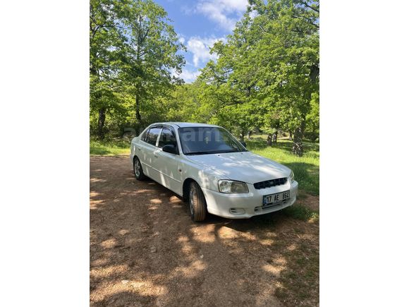 Sahibinden Hyundai Accent 1.3 LX 2001 Model 