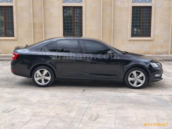 ÜMİT AUTO/2017/OTOMATİK/STYLE/OCTAVİA/185.BİN.KM/