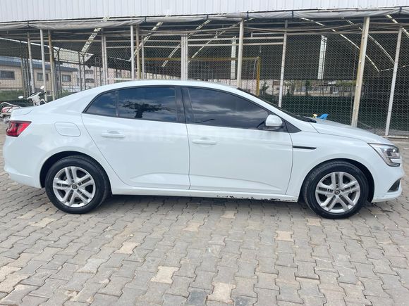 Sahibinden Renault Megane 1.3 TCe Joy 2019 Model