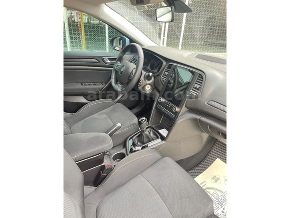 Sahibinden Renault Megane 1.3 TCe Joy 2019 Model