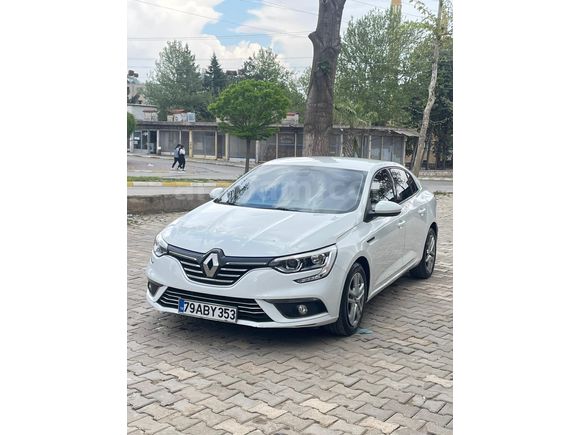 Sahibinden Renault Megane 1.3 TCe Joy 2019 Model