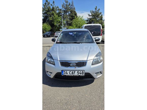 Sahibinden Kia Rio 1.5 CRDi Trend 2011 Model düşük KM 