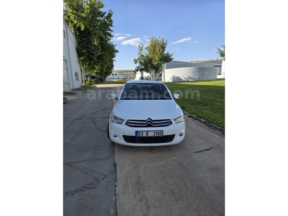 Sahibinden Citroen C-Elysée 1.6 HDi Exclusive 2013 Model  180.000 km Beyaz