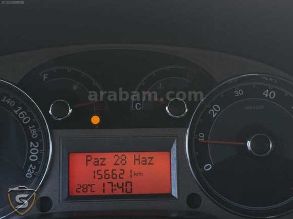 SEÇ OTOMOTİV 2015 LİNEA 1.3MULTİJET POP 155.000KM GSR'Lİ KAZASIZ