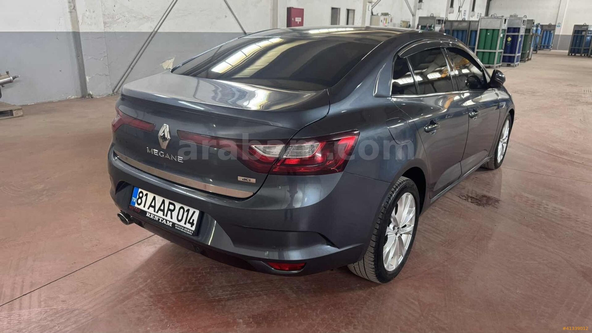 Galeriden Renault Megane 1.5 dCi Icon 2017 Model Düzce 170.000 km Mavi 5