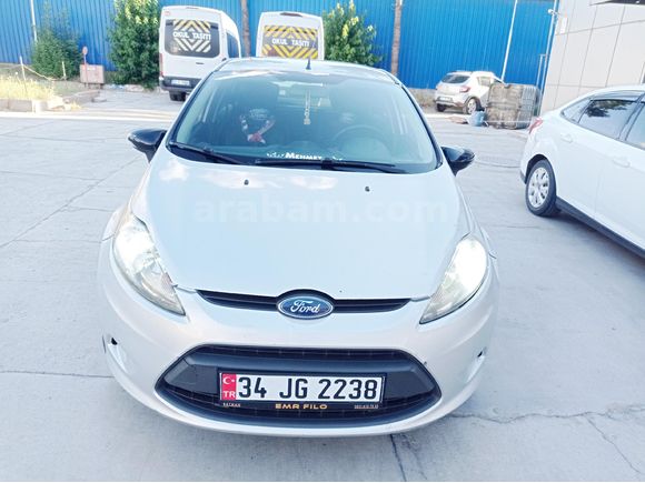 Sahibinden Ford Fiesta 1.4 TDCi Trend 2012 Model