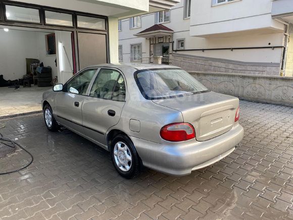 Sahibinden Hyundai Accent 1.5 GLS 1999 Model