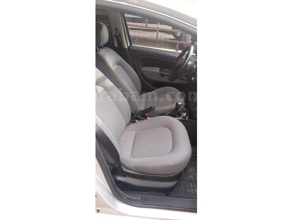 Sahibinden Fiat Linea 1.3 Multijet Dynamic Plus 2011 Model  Gri (metalik)
