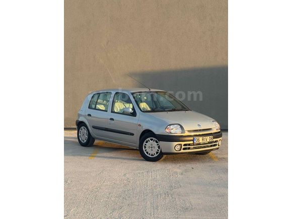 ACİLL Renault Clio 1.4 RTA 2001 Model 