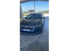 Sahibinden Ford Focus 1.5 TDCi Titanium X 2024 Model  14.000 km Mavi
