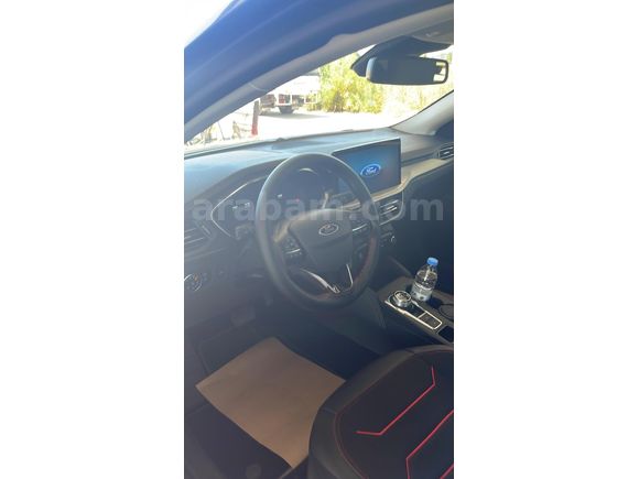 Sahibinden Ford Focus 1.5 TDCi Titanium X 2024 Model  14.000 km Mavi