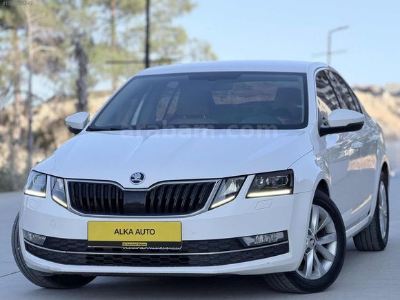 2017 MODEL HATASIZ SKODA OCTAVİA 1.6 İÇİ BEJ