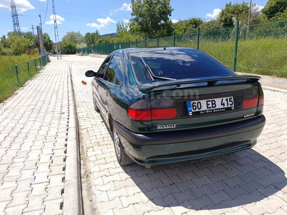 Sahibinden Renault Laguna 2.0 RXE 1998 Model